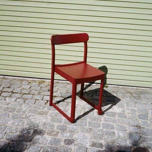 Cadeira contemporânea - ATELIER - Artek - para ambiente interno / para ambiente externo / em carvalho
