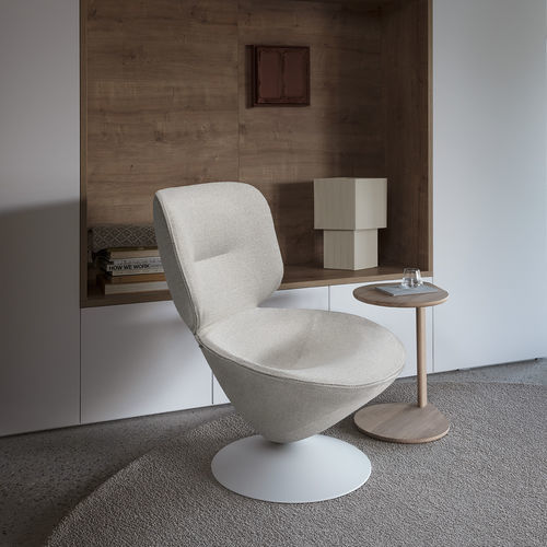 Poltrona contemporânea - Moon - Artifort - em tecido / ergonômica / branca