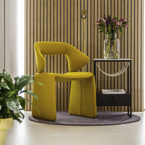 Cadeira contemporânea - Suit - Artifort - para ambiente interno / em tecido / em couro