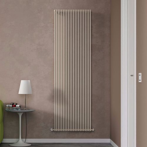 Radiador a água quente - KARIN VX - CORDIVARI - 751 W–1000 W / 1001 W–1500 W / 501 W–750 W
