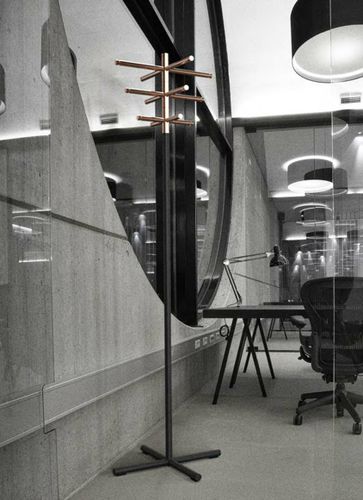 Cabideiro de piso - W2001 - Frost Design - contemporâneo / em aço