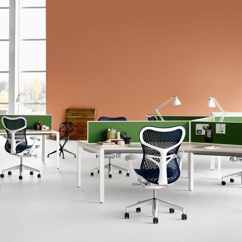 Poltronas de escritório contemporânea - MIRRA 2 - Herman Miller - em tecido / ergonômica / com altura ajustável