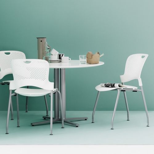 Cadeira empilhável - CAPER  - Herman Miller - contemporânea / para ambiente interno / em tecido