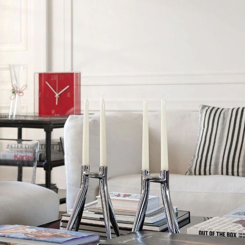 Castiçal em alumínio - ABBRACCIAIO - Kartell - de Philippe Starck