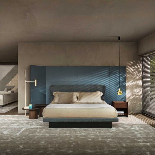 Cama de casal - AZUL - Molteni&C - contemporânea / estofada / com cabeceira