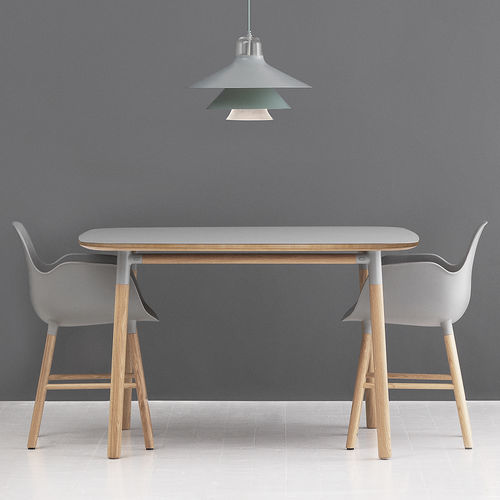 Mesa contemporânea - FORM - Normann Copenhagen - em carvalho / em linóleo / retangular