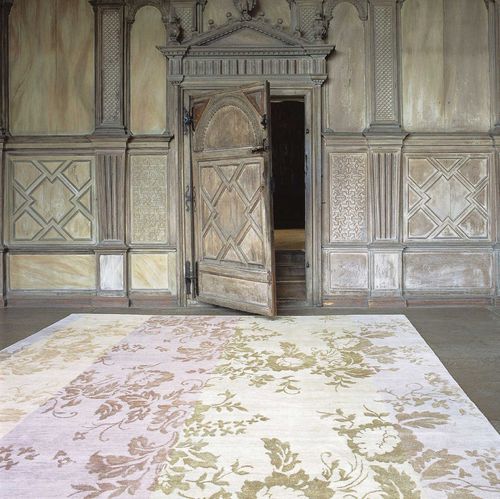 Tapete contemporâneo - PALAZZO - The Rug Company - com padrão floral / em seda / em lã tibetana