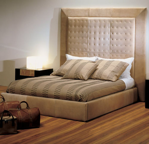 Cama king size - SUITE - Stone International - queen size / contemporânea / estofada