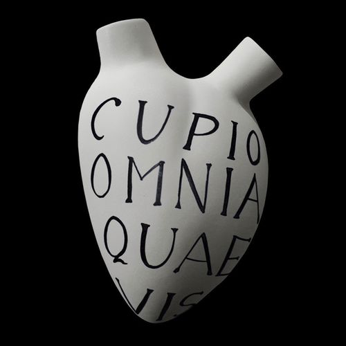Vaso contemporâneo - CUPIO - ELICA STUDIO - em porcelana / de parede / feito à mão