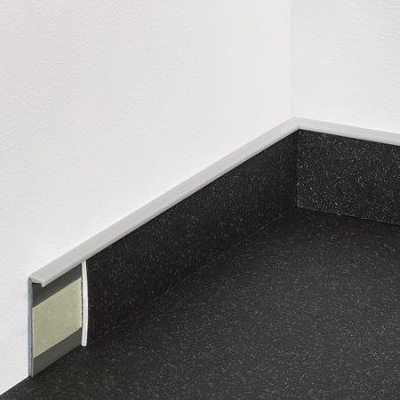 Rodapé branco - TSL 55/6 - BOLTA - cinza / em madeira / em PVC