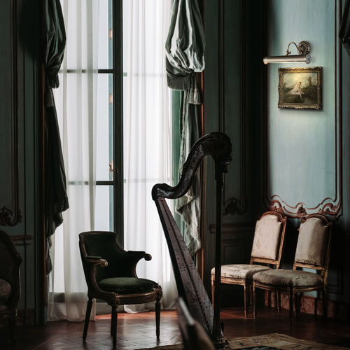 Arandela contemporânea - Renoir - Maytoni - para ambiente interno / metálica / linear