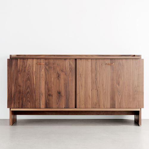 Buffet aparador contemporâneo - NOVELLA - LANDO - em madeira maciça / com portas articuladas / com base tipo trenó