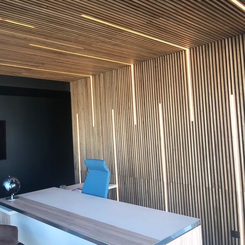Painel acústico em madeira maciça - WL V15 38 - Woodslines - para parede / para teto / em lariço