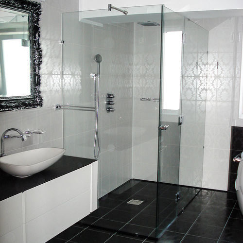 Cabine de banho walk-in - Transparent Design SRL - em vidro / de abrir / com porta de abrir