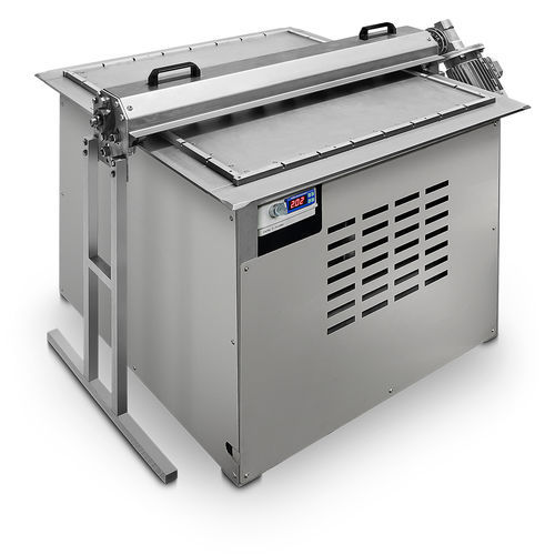 Cutter para cozinha profissional - MIA Food Tech - para a indústria alimentícia / para confeitaria / de corte