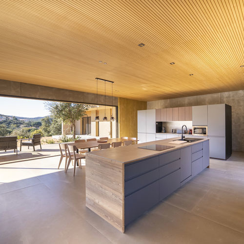 Painel ranhurado - PANNEAU CHÊNE RAINURÉ - MISTRAL PANELS - de revestimento / para ambiente interno / para teto