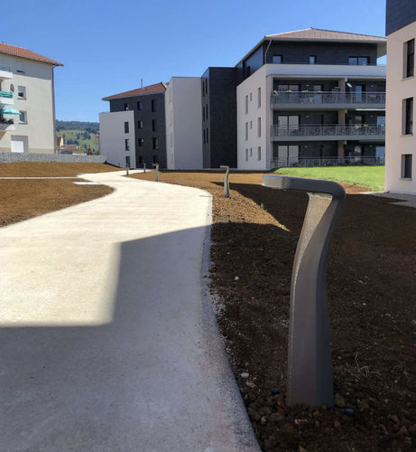 Poste balizador de iluminação em ferro fundido - VENGO / VENGA - ECLATEC International - de jardim / para espaço público / contemporâneo