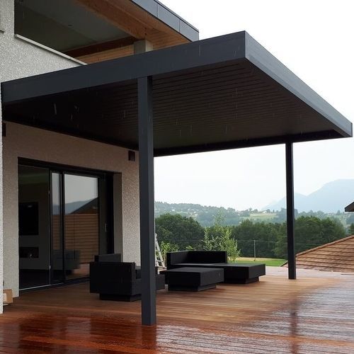 Pérgola apoiada em parede - USINE-ONLINE - em alumínio extrudado / com lâminas orientáveis / sob medida