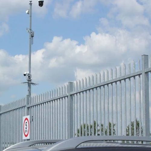 Cerca de tela soldada - BARBICAN® - Jacksons Fencing - residencial / para ambientes profissionais / industrial