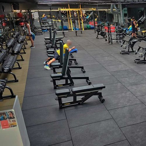 Piso esportivo para ambiente interno - SPORTPREMIUM   - ECOCAUCHO S.L. - para ambiente externo / em borracha / para atividade esportiva