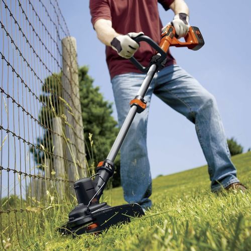 Aparador de cantos elétrico - LST136B - Black & Decker - para operador a pé