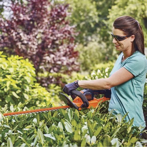 Aparador de cerca viva elétrico - LHT321 - Black & Decker - de mão / leve