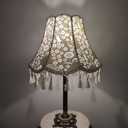 Luminária de mesa - Dallas 02 - DelightLamps - metálica / em tecido / clássica