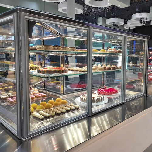 Vitrina refrigerada de ilha - BISTROT PASTRY - Eurocryor - de bancada / para confeitaria / metálica
