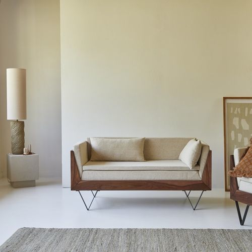 Sofá de design minimalista - METRIC - Tikamoon - para sala / em tecido / em palissandro