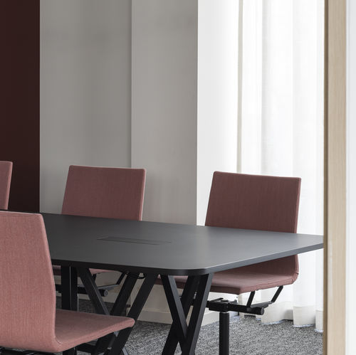 Mesa de reunião contemporânea - SB55  - BULO - em madeira maciça / com base em madeira / retangular