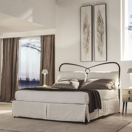 Cama de casal - ST. TROPEZ - CANTORI - clássica / em ferro / 160x200 cm