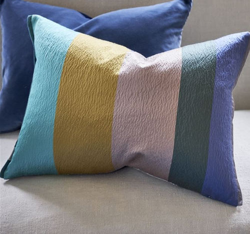 Almofada retangular - SAARIKA - DESIGNERS GUILD - listrada / em algodão / multicores