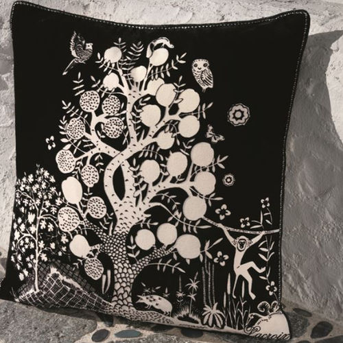 Almofada quadrada - CLAIRIERE PRIMEVERE - DESIGNERS GUILD - com natureza / em algodão / branca