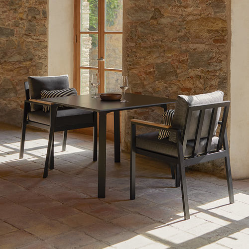 Mesa de jantar contemporânea - TIMELESS  - GANDIA BLASCO - em Dekton® / com base em alumínio / retangular