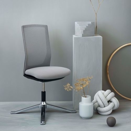 Cadeira contemporânea - FUTU 1100-S - HÅG - para ambiente interno / em tela / em alumínio