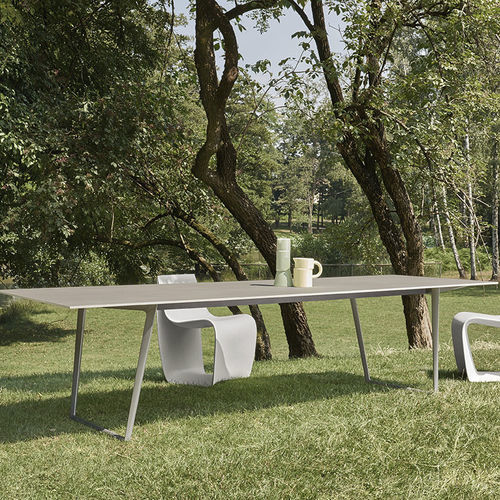 Mesa contemporânea - AXY  - MDF Italia - em madeira / em cerâmica / em Fenix NTM