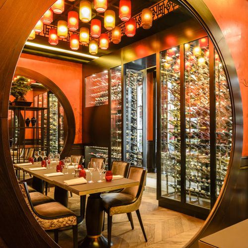 Adega climatizada para bar - BOUDDHA BAR, PARIS - PROVINTECH - de instalação livre / em madeira / com porta de vidro