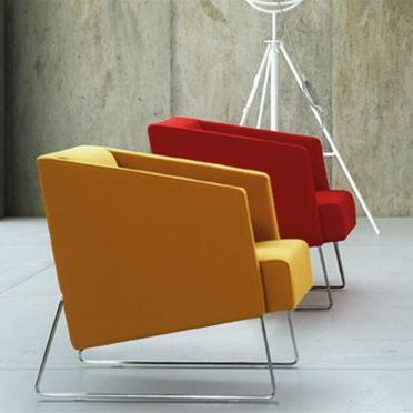 Poltrona contemporânea - KANEL - GRASSOLER - em tecido / para edifício de uso público / com base tipo trenó