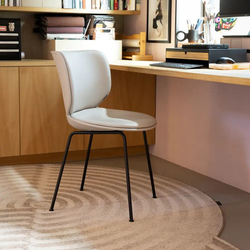 Cadeira de sala de jantar contemporânea - Hana  - moooi - para ambiente interno / em tecido / em polietileno