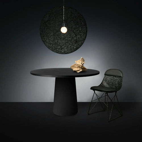 Mesa de jantar contemporânea - Container  - moooi - em madeira / com base em plástico / redonda