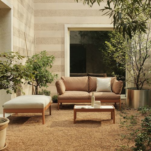 Sofá contemporâneo - ALUALU - Kristalia - para ambiente externo / em tecido / com braços