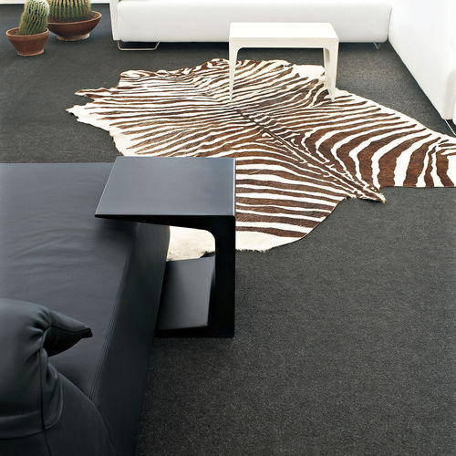 Mesa lateral contemporânea - CU - Kristalia - em poliuretano / com base em poliuretano / retangular
