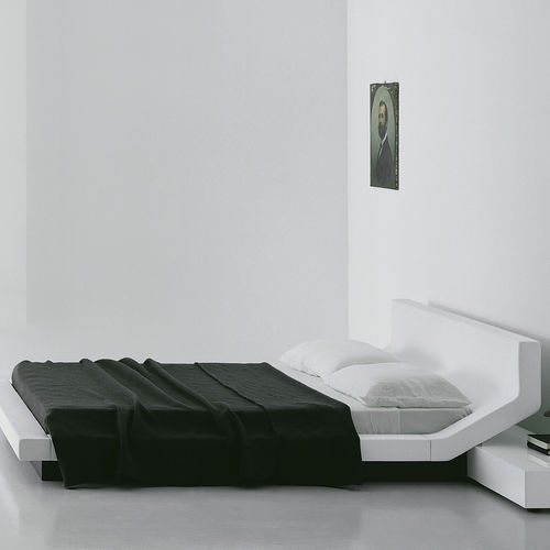 Cama de casal - LIPLA  - Porro - contemporânea / estofada / com cabeceira