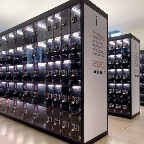 Guarda-volumes em laminado melamínico - COLLECTIVE - GEKIPS - em policarbonato / RFID / com código