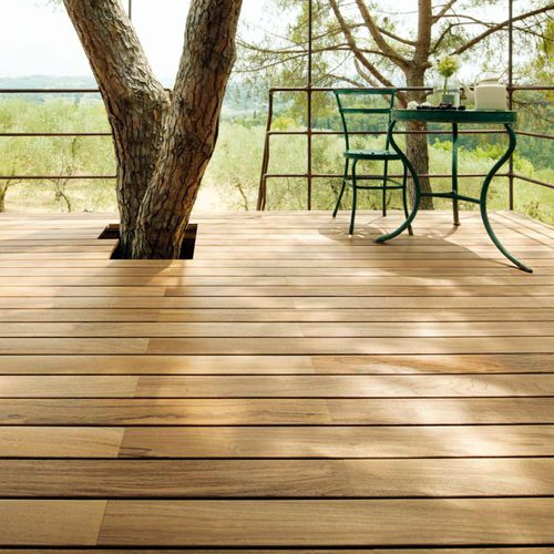 Tábua de deck em teca - Listone Giordano - efeito de madeira
