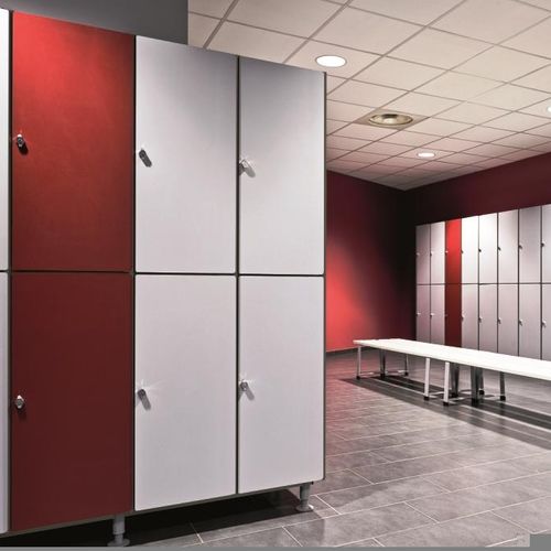 Armário de vestiário em laminado - MULTI - FRANCE EQUIPEMENT - para instalações esportivas / para escola / com sistema de segurança