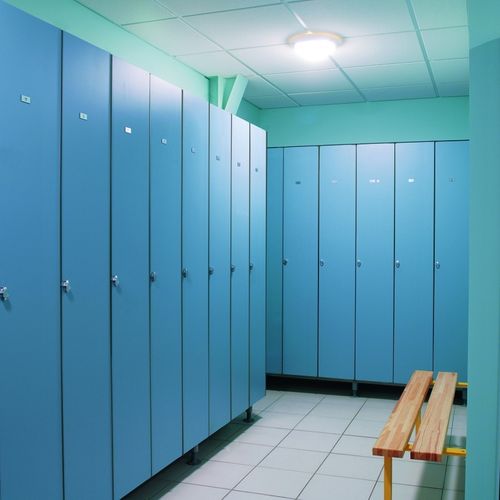 Armário de vestiário em laminado - PROPRE - FRANCE EQUIPEMENT - para uso industrial / com sistema de segurança / branco