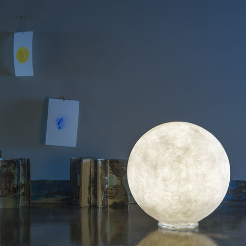 Luminária de mesa - T.moon - in-es artdesign - em policarbonato / em Nebulite® / contemporânea