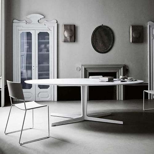 Mesa contemporânea - SPLIT - Tacchini - metálica / oval / branca