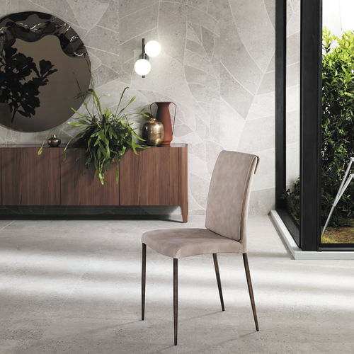 Cadeira contemporânea - ISABEL - Riflessi - para ambiente interno / em tecido / com base em metal pintado